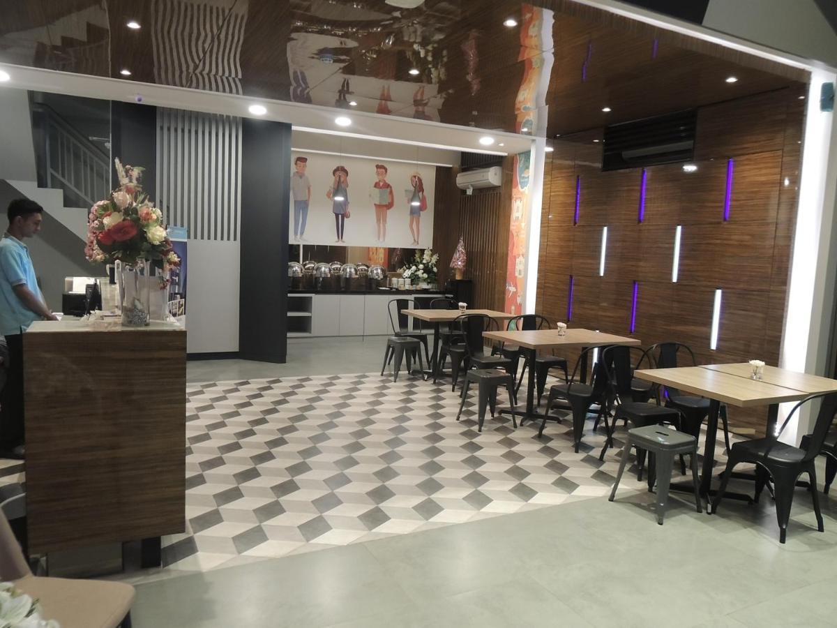 Odua Thamrin Джакарта Екстериор снимка